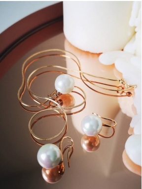 CINAMONN necklace and earrings PEARLS
