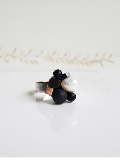 Erni Design black ring
