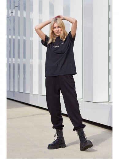 Women’s black jogger pants 2