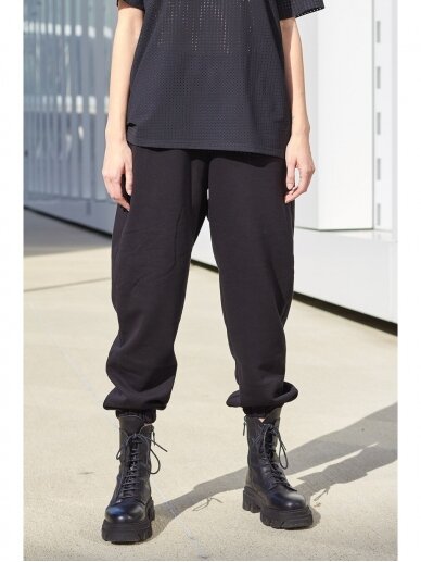 Women’s black jogger pants 6