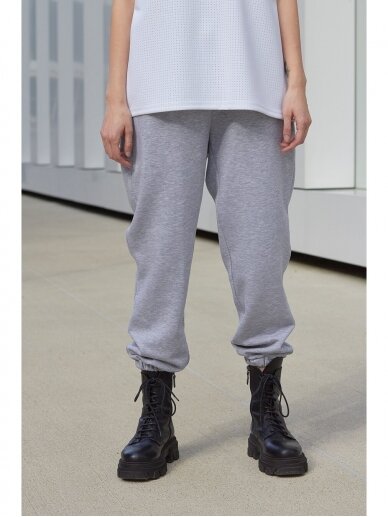 Women’s grey jogger pants 6
