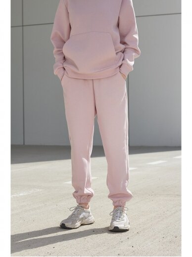 Women’s pink jogger pants 4